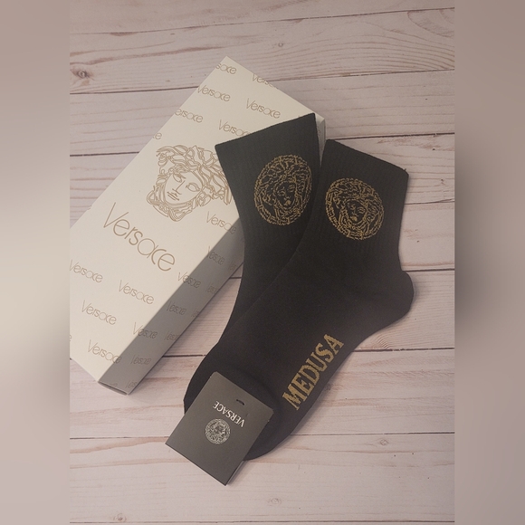 ✨️VERSACE Socks🧦 - Picture 1 of 7